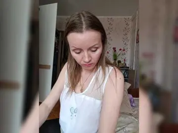 Alenushka888  live sex cam