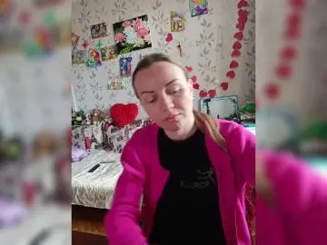 Alenushka888  live sex cam