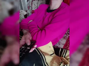 Alenushka888  live sex cam