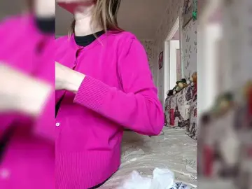 Alenushka888  live sex cam