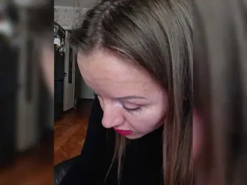 Alenushka888  live sex cam