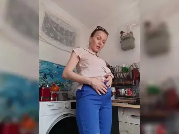 Alenushka888  live sex cam