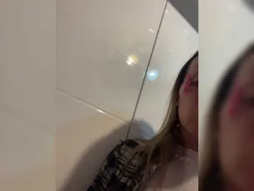 Alenushka888  live sex cam