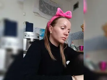Alenushka888  live sex cam