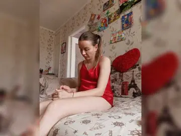 Alenushka888  live sex cam