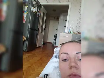 Alenushka888  live sex cam