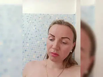 Alenushka888  live sex cam