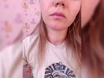 Alenushka888  live sex cam