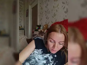 Alenushka888  live sex cam