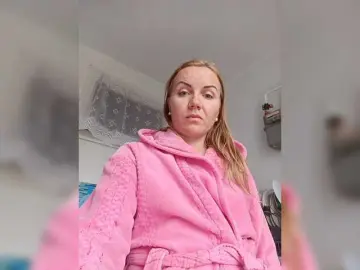 Alenushka888  live sex cam