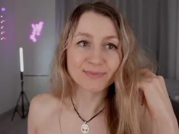 MrsMilana  live sex cam