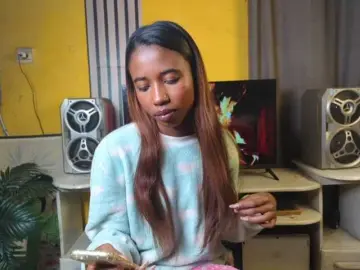 Nathascha  live sex cam