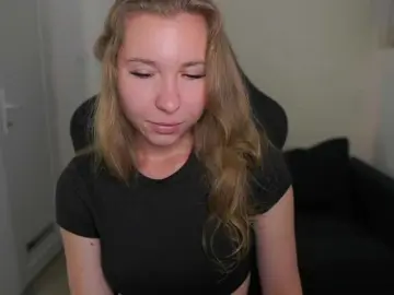 VivienVance  live sex cam