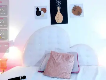 Mhia-paris  live sex cam