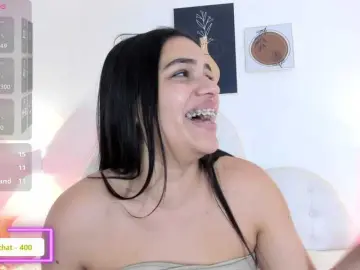 Mhia-paris  live sex cam