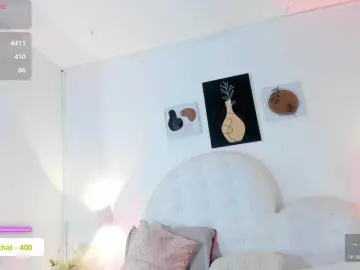 Mhia-paris  live sex cam