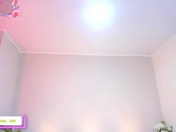 Mhia-paris  live sex cam