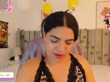 Mhia-paris  live sex cam