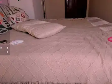 Reyniri  live sex cam