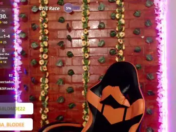 Sofiacurvy  live sex cam