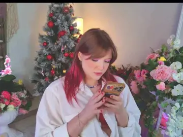 CrazyWine  live sex cam