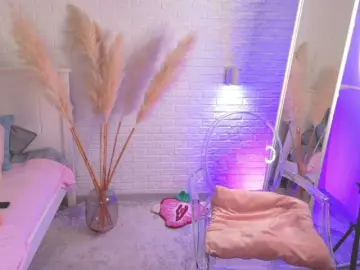 CrazyWine  live sex cam