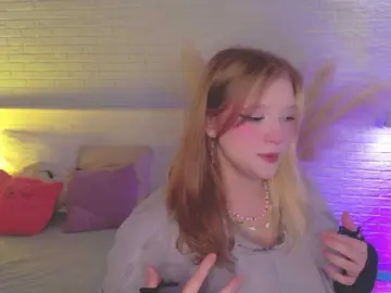 CrazyWine  live sex cam