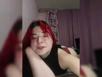 Horny-Lina  live sex cam