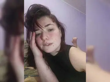 Horny-Lina  live sex cam