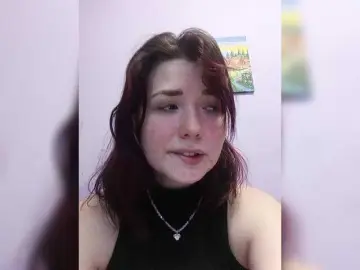 Horny-Lina  live sex cam