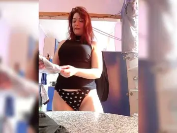 Horny-Lina  live sex cam