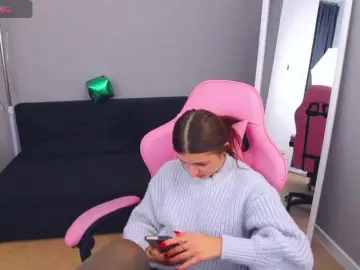 KennaOlsen  live sex cam