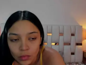 NauthyNahomi  live sex cam