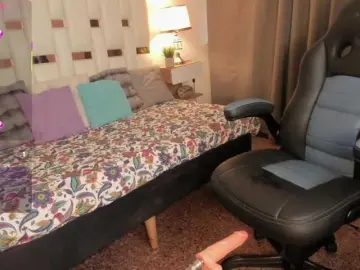 NauthyNahomi  live sex cam