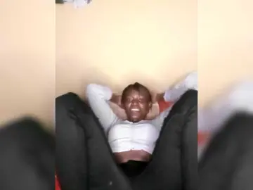 WendyHellens1  live sex cam