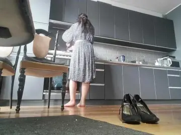 YourSerenity  live sex cam