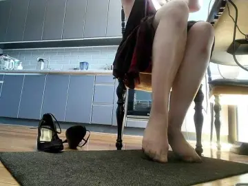 YourSerenity  live sex cam