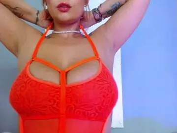 Carlabeer  live sex cam