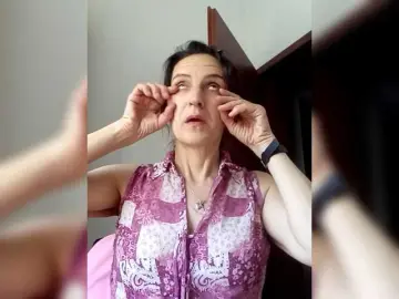AleneLorrie  live sex cam