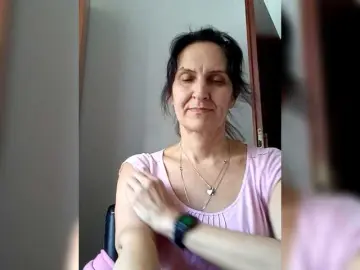 AleneLorrie  live sex cam
