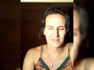 AleneLorrie  live sex cam