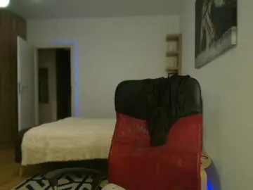 AnnaMariaMM  live sex cam