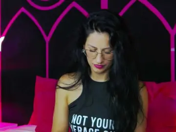 Areina  live sex cam