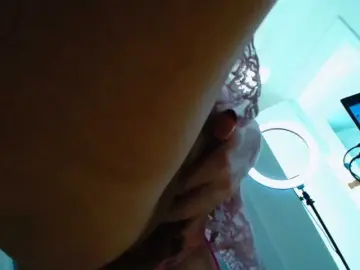 BarbiBentley  live sex cam