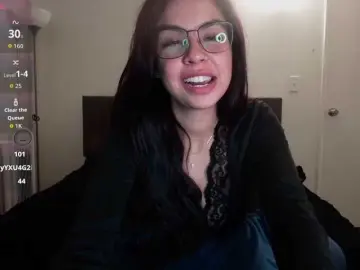 EmeryKinleys  live sex cam