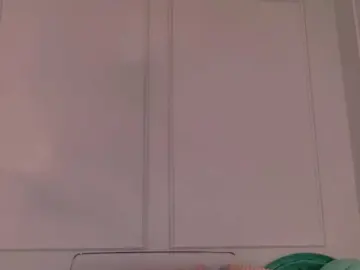 Evaathorn  live sex cam