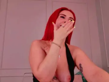 Evaathorn  live sex cam