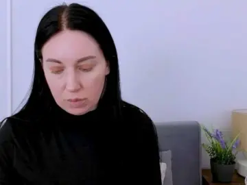 MiaFoxy  live sex cam