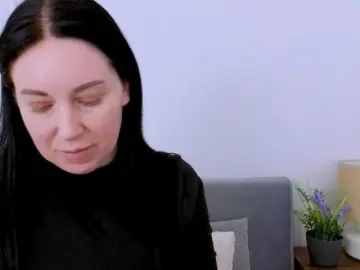 MiaFoxy  live sex cam