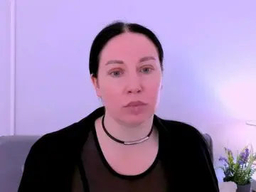 MiaFoxy  live sex cam